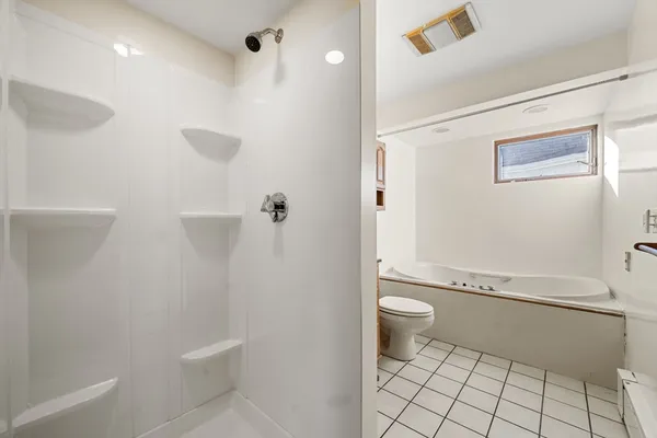 $1,150,000 | 17 Roslyn Street, Salem, MA 01970