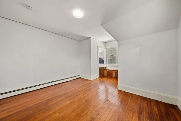 $1,150,000 | 17 Roslyn Street, Salem, MA 01970