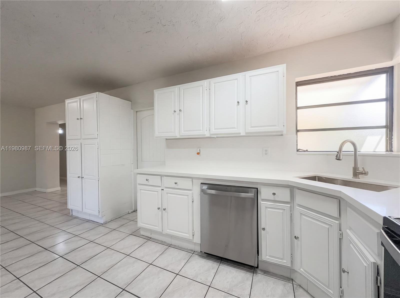 12230 Southwest 187th Terrace Miami, FL 33177 - Photo 10 of 19