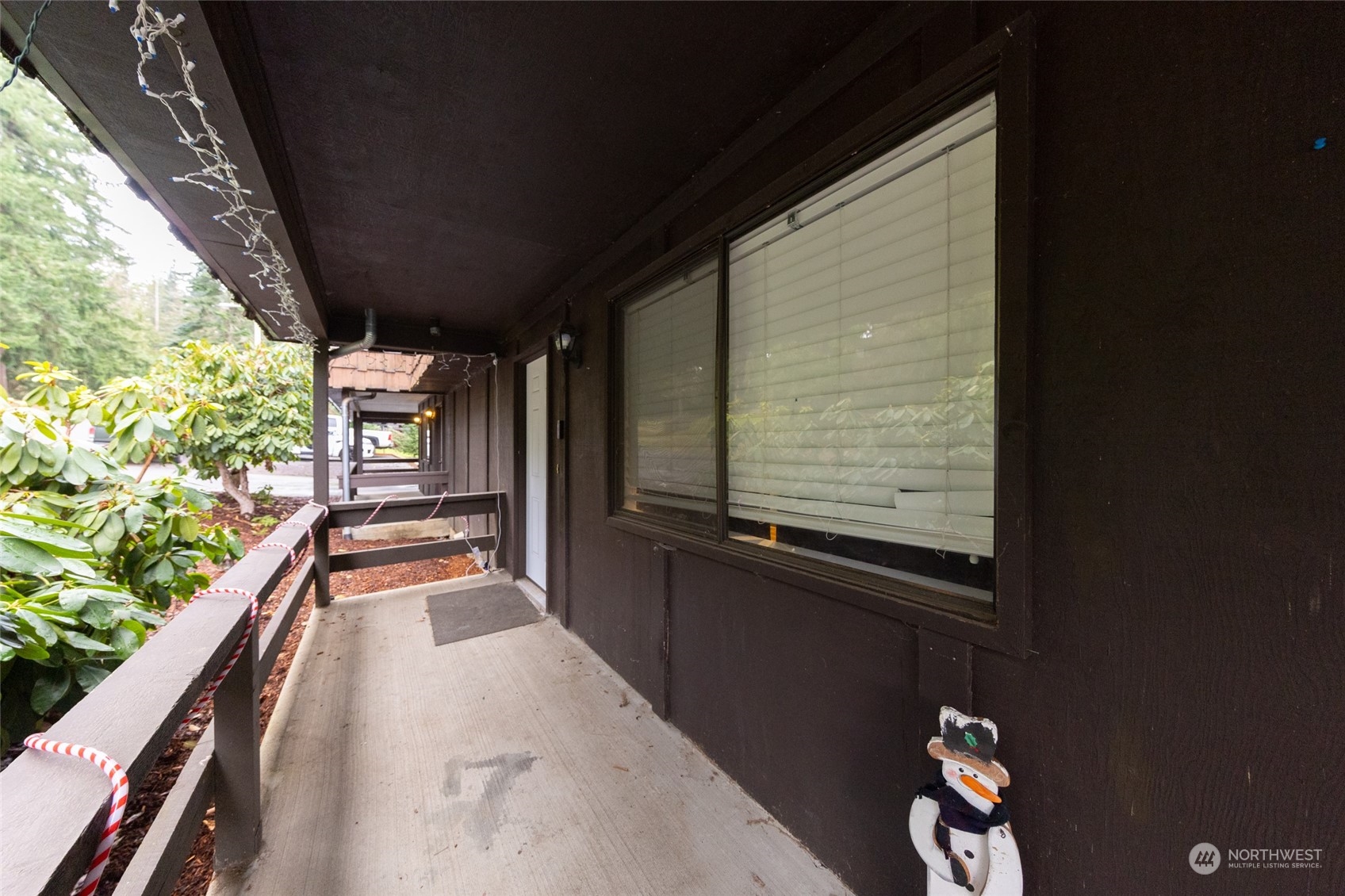 168 Chilvers E & F Road Chehalis, WA 98532 - Photo 5 of 29 a view of balcony