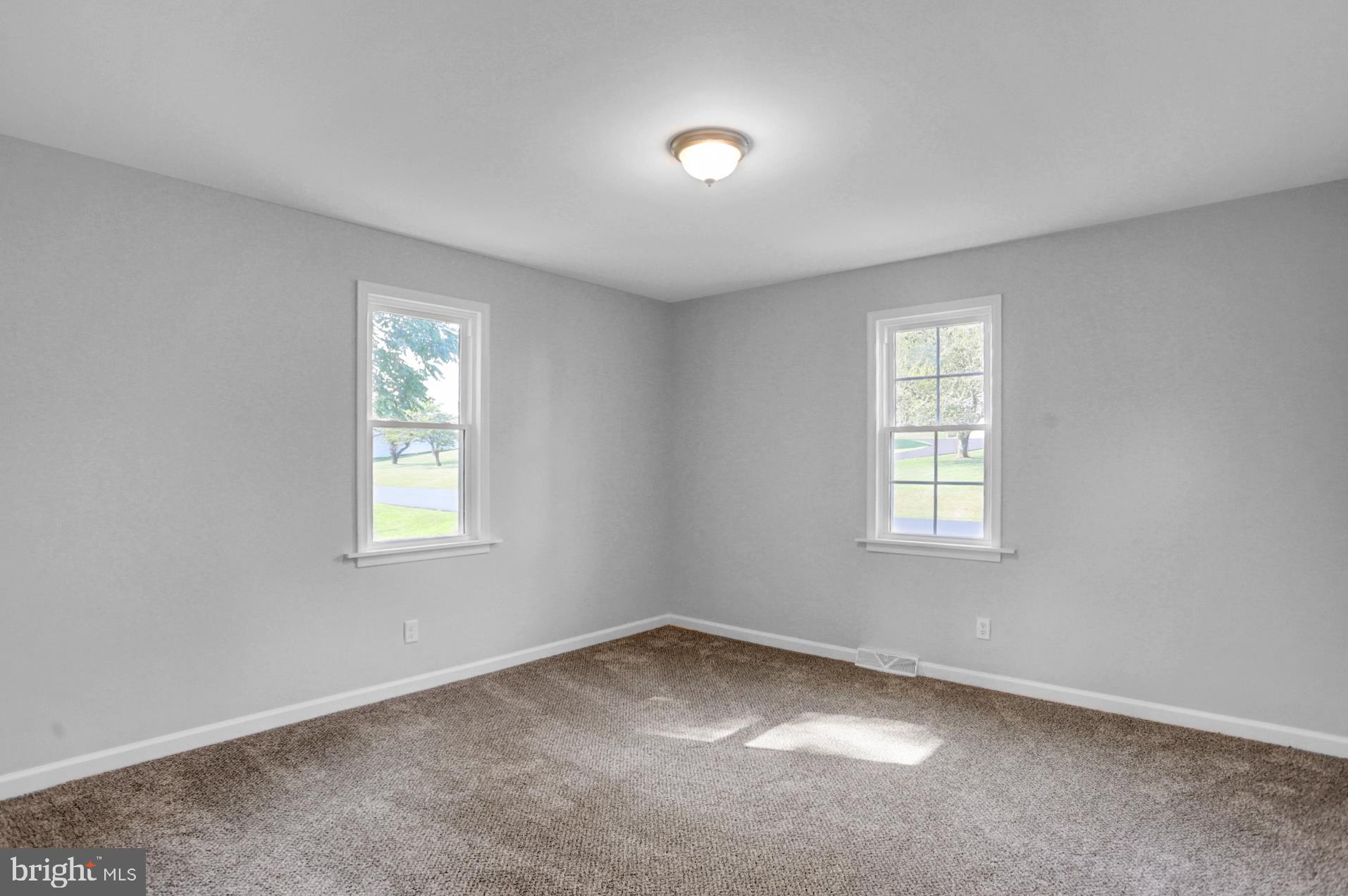 850 Lincoln Road Birdsboro, PA 19508 - Photo 15 of 33 Gallery Image 15