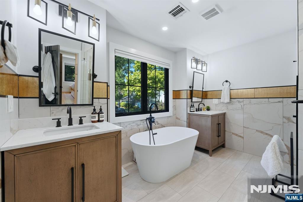 11 Marquette Road Montclair, NJ 07043 - Photo 20 of 45 Gallery Image 20