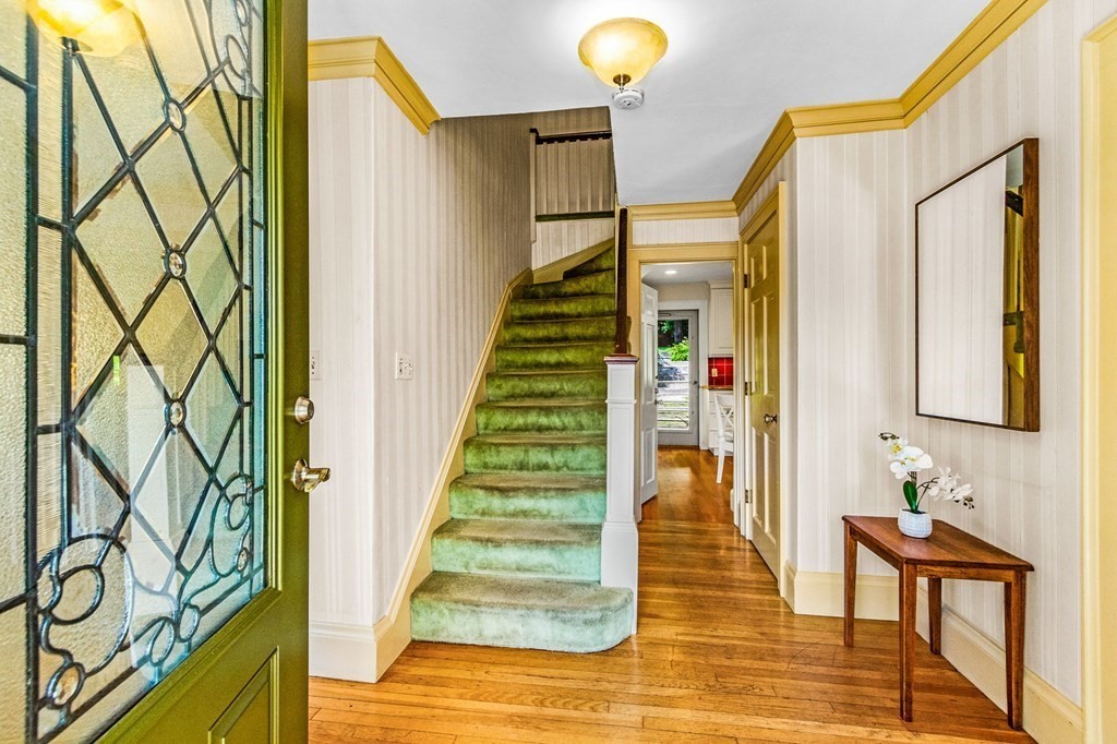 27 Whitney Road Newton, MA 02460 - Photo 4 of 32 a view of an entryway