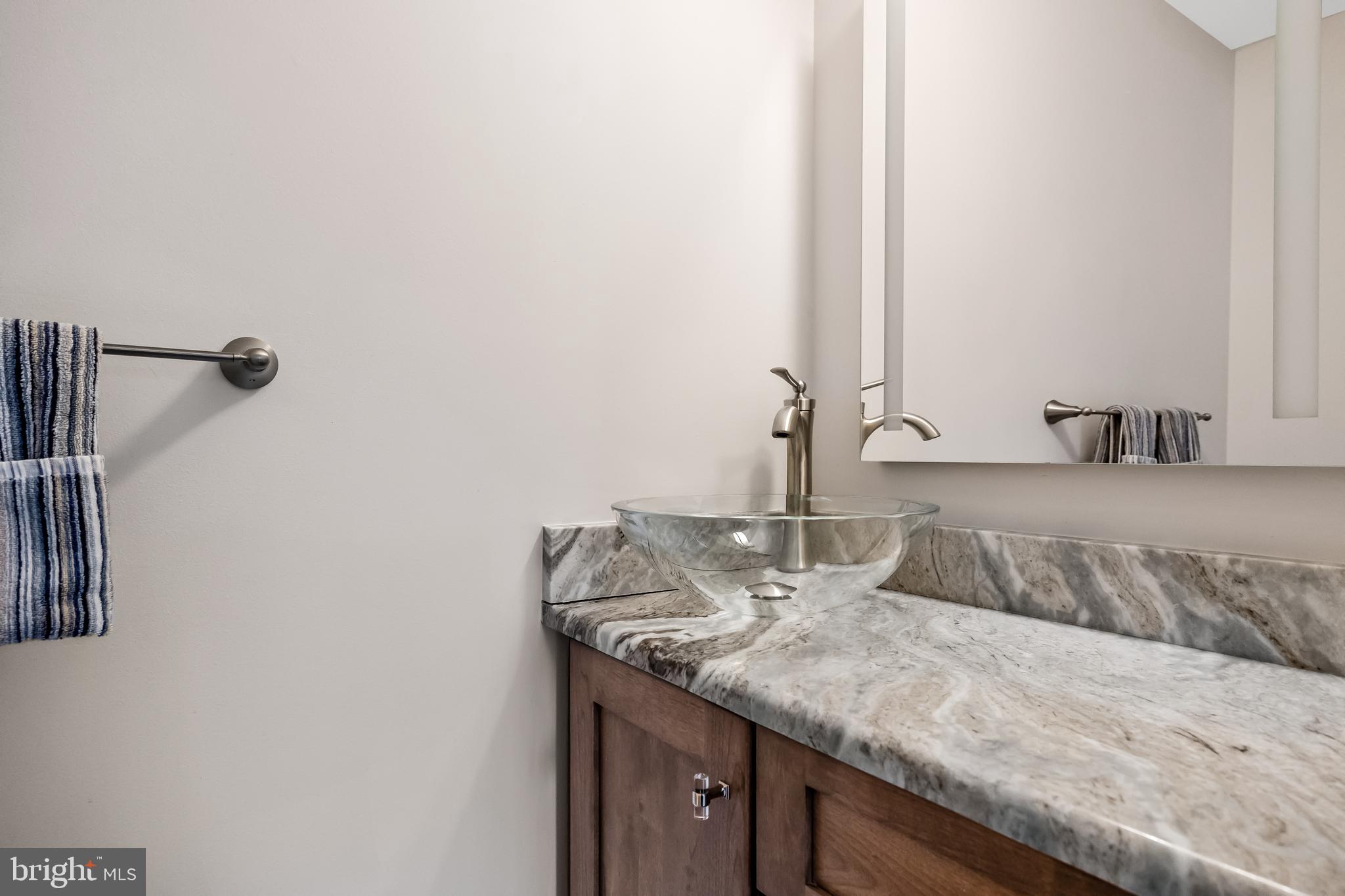 140 Ramblewood Road Moorestown, NJ 08057 - Photo 40 of 64 2nd Floor Bath Room