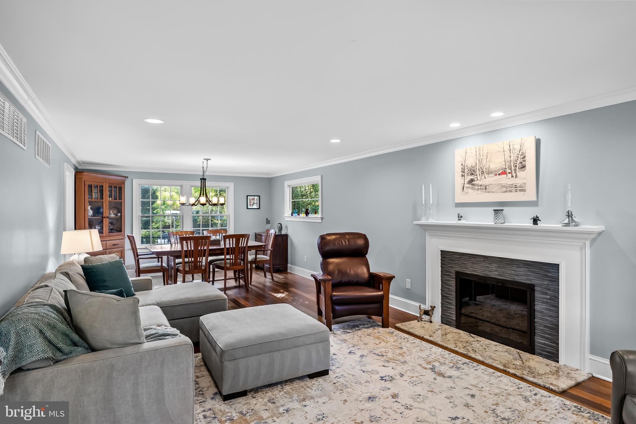 140 Ramblewood Road Moorestown, NJ 08057 - Photo 8 of 64 Living Room/ Dining Area