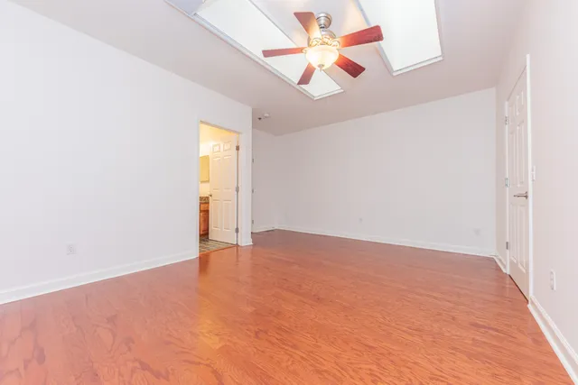 $249,900 | 283 South Zeeb Road, Unit 212, Ann Arbor, MI 48103