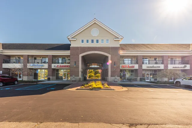 $249,900 | 283 South Zeeb Road, Unit 212, Ann Arbor, MI 48103