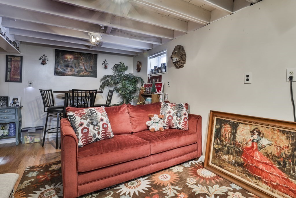 73 Dunstable Road Westford, MA 01886 - Photo 11 of 13 Gallery Image 11
