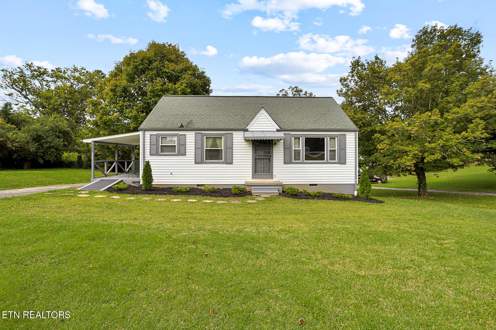 5629 Neubert Springs Road Knoxville, TN 37920 - Photo 1 of 45 Gallery Image 1