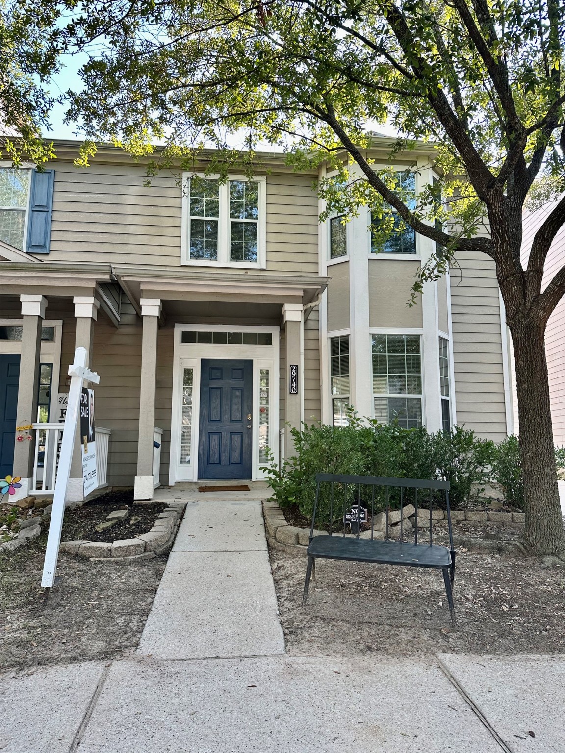 Fabulous 3 bedroom, 2 car garage townhome for lease