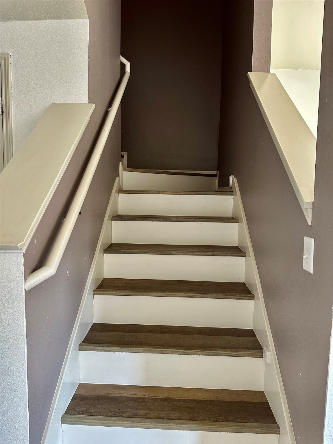 29740 Sullivan Oaks Drive Spring, TX 77386 - Photo 18 of 39 no carpet in this home!