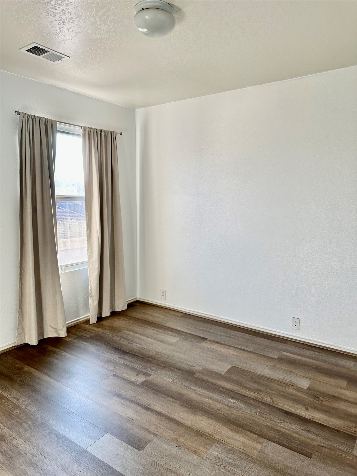 29740 Sullivan Oaks Drive Spring, TX 77386 - Photo 32 of 39 another view of bedroom