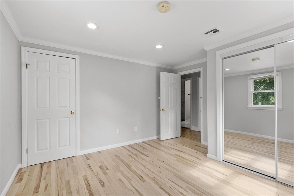 92 Hosmer Street Hudson, MA 01749 - Photo 17 of 31