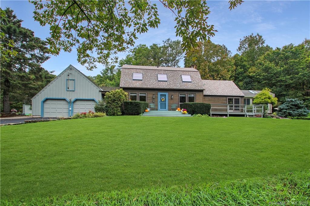 Breathtaking Post and Beam Home on Private 3.09 Acres!