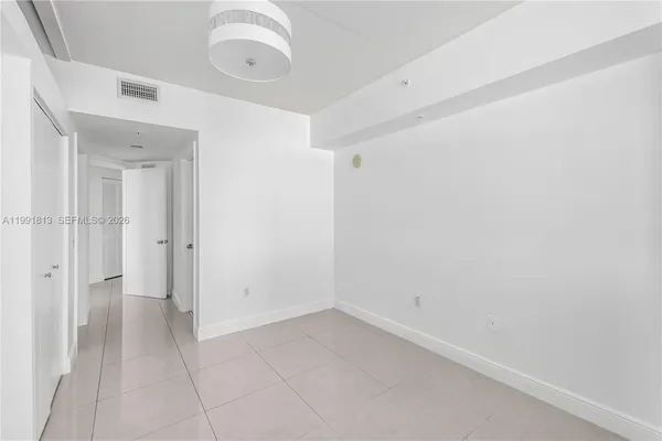 $3,550 | 3180 Southwest 22nd Terrace, Unit 601, Miami, FL 33145
