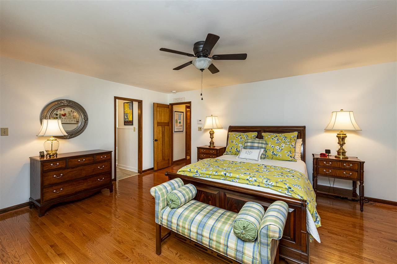 11300 Saddleview Court Raleigh, NC 27613 - Photo 17 of 30 Photo 17