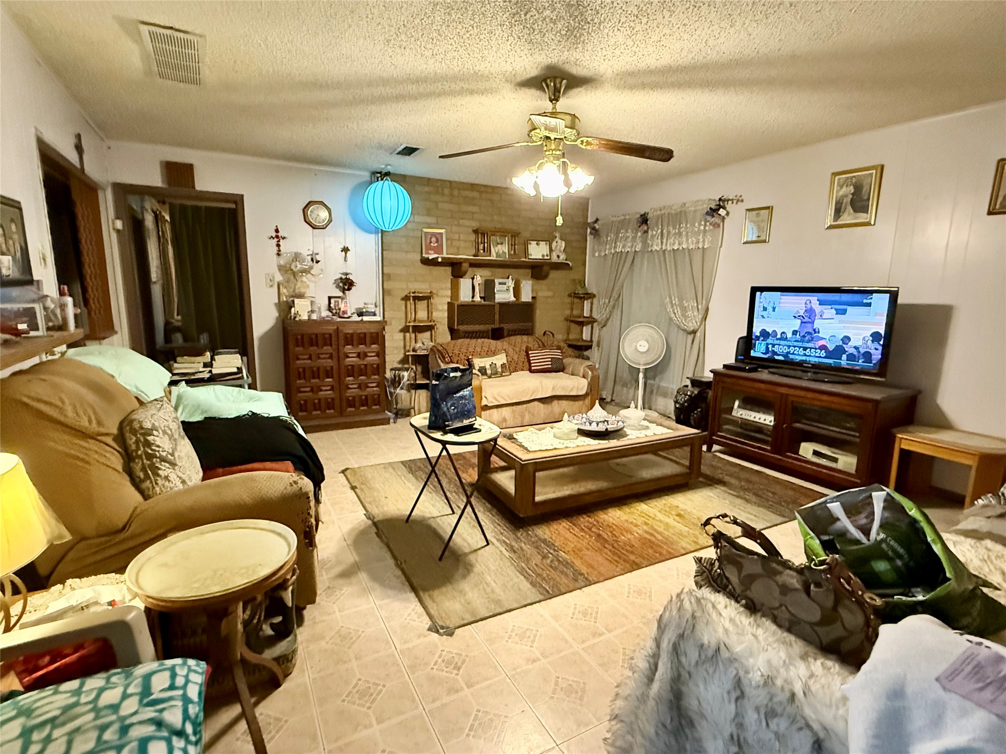 100 Skyloop Drive Austin, TX 78745 - Photo 4 of 22