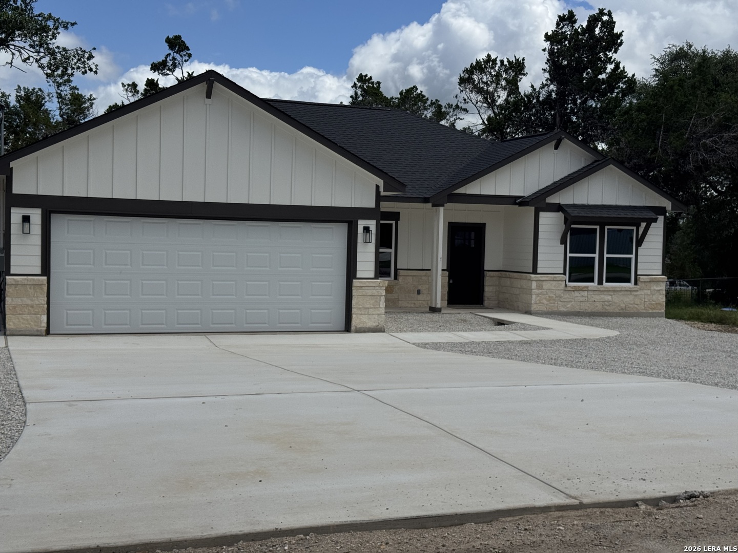 1031 Sunset Park Spring Branch, TX 78070 - Photo 2 of 40
