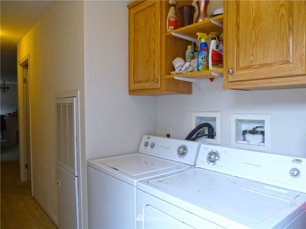 155 Chapman Road, Unit 1 Morton, WA 98356 - Photo 15 of 18 Gallery Image 15