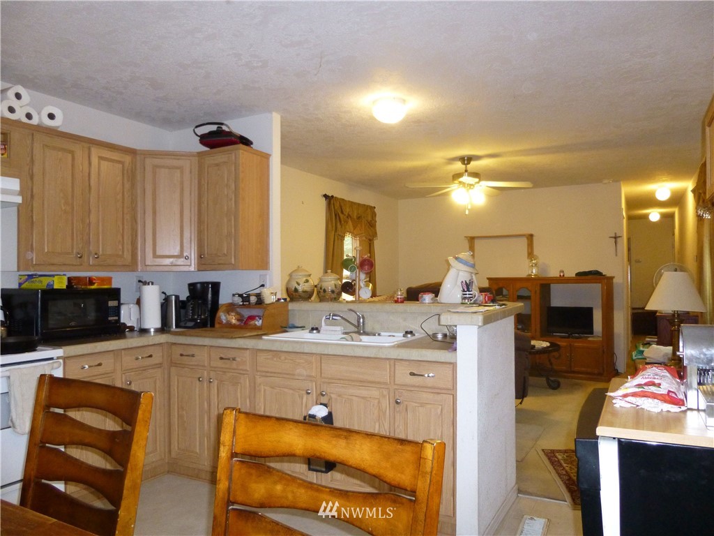 155 Chapman Road, Unit 1 Morton, WA 98356 - Photo 5 of 18 Gallery Image 5
