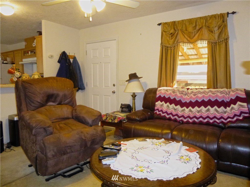 155 Chapman Road, Unit 1 Morton, WA 98356 - Photo 9 of 18 Gallery Image 9