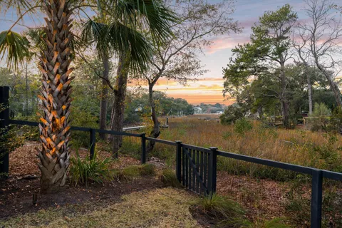 $1,650,000 | 1286 West Vagabond Lane, Mount Pleasant, SC 29464
