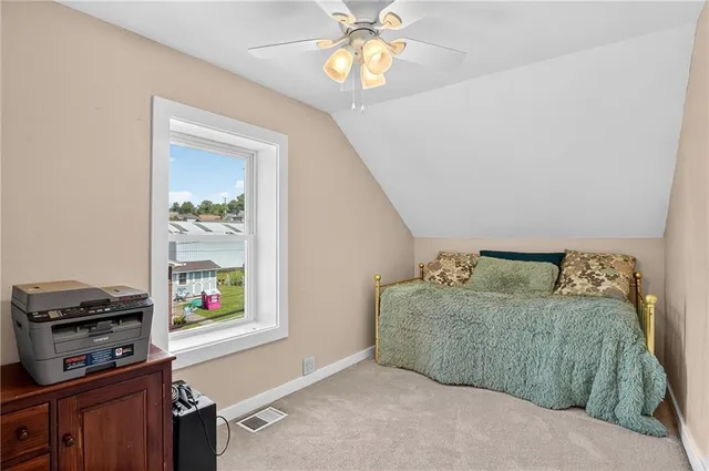 $265,000 | 150 North Haft Street, Houston, PA 15342