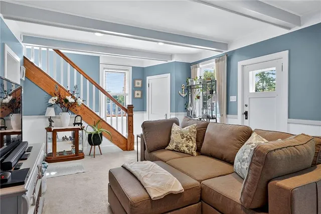 $265,000 | 150 North Haft Street, Houston, PA 15342