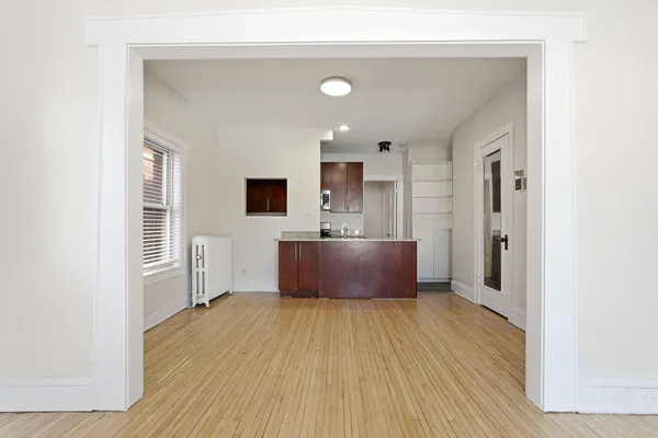 $1,295 | 2881 Irving Avenue South, Unit 202, Minneapolis, MN 55408