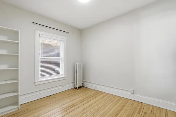 $1,295 | 2881 Irving Avenue South, Unit 202, Minneapolis, MN 55408