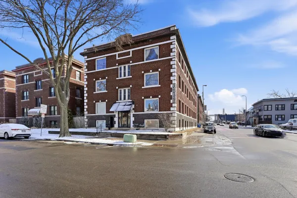$1,295 | 2881 Irving Avenue South, Unit 202, Minneapolis, MN 55408