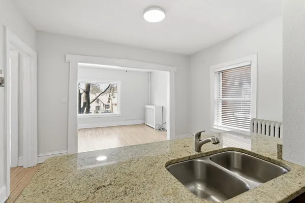 $1,295 | 2881 Irving Avenue South, Unit 202, Minneapolis, MN 55408