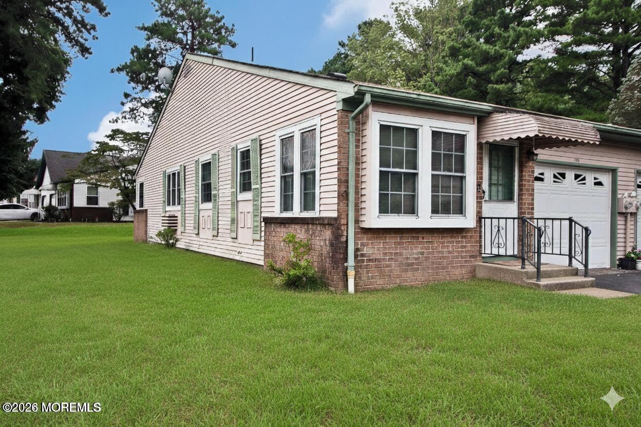 12 A Sunset Road Whiting, NJ 08759 - Photo 5 of 25 Front side