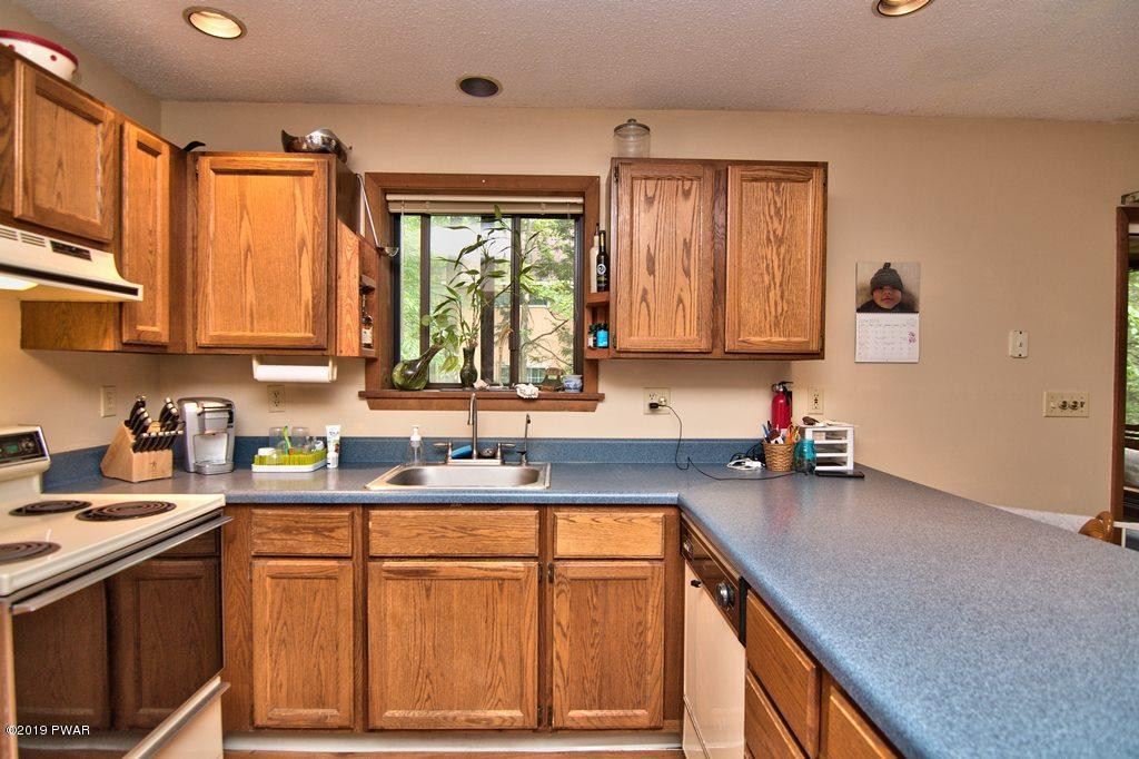 2318 Brookfield Road Lake Ariel, PA 18436 - Photo 13 of 49