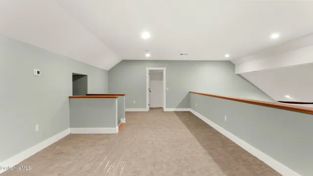 $1,495,000 | 4 Thrushwood Lane, Great Barrington, MA 01230