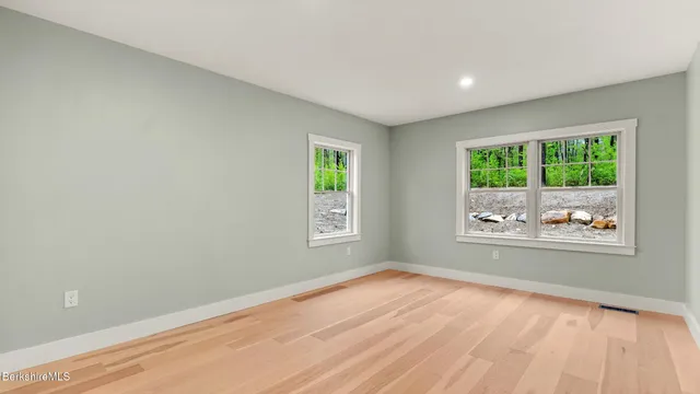 $1,495,000 | 4 Thrushwood Lane, Great Barrington, MA 01230