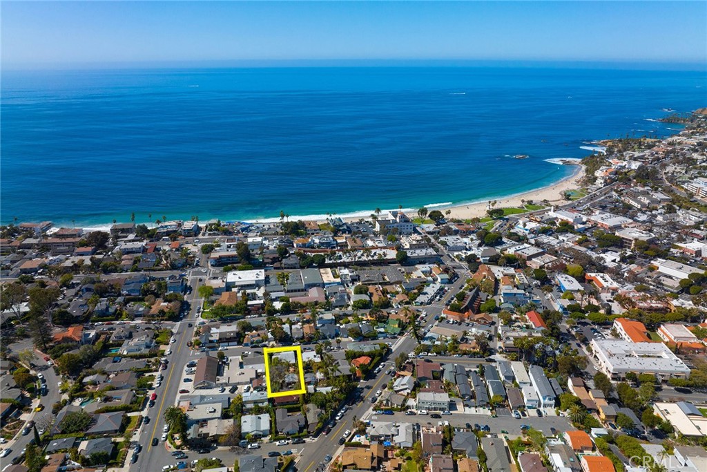 556 Through Street Laguna Beach, CA 92651 - Photo 28 of 30 an aerial view of multiple house