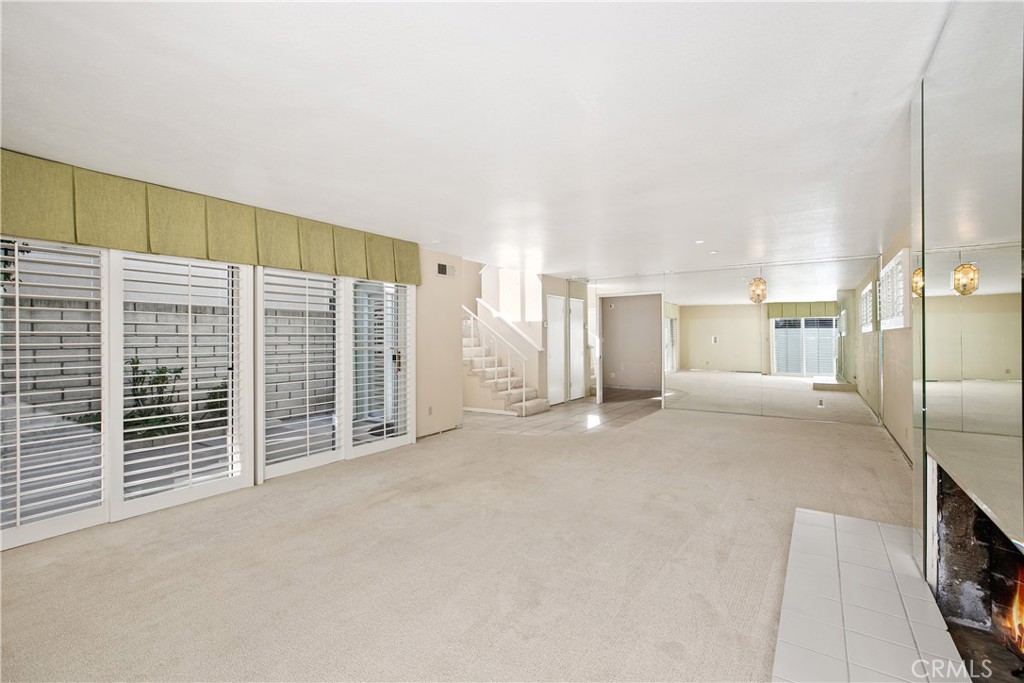 223 Orange Street Newport Beach, CA 92663 - Photo 11 of 51 a view of a livingroom with furniture
