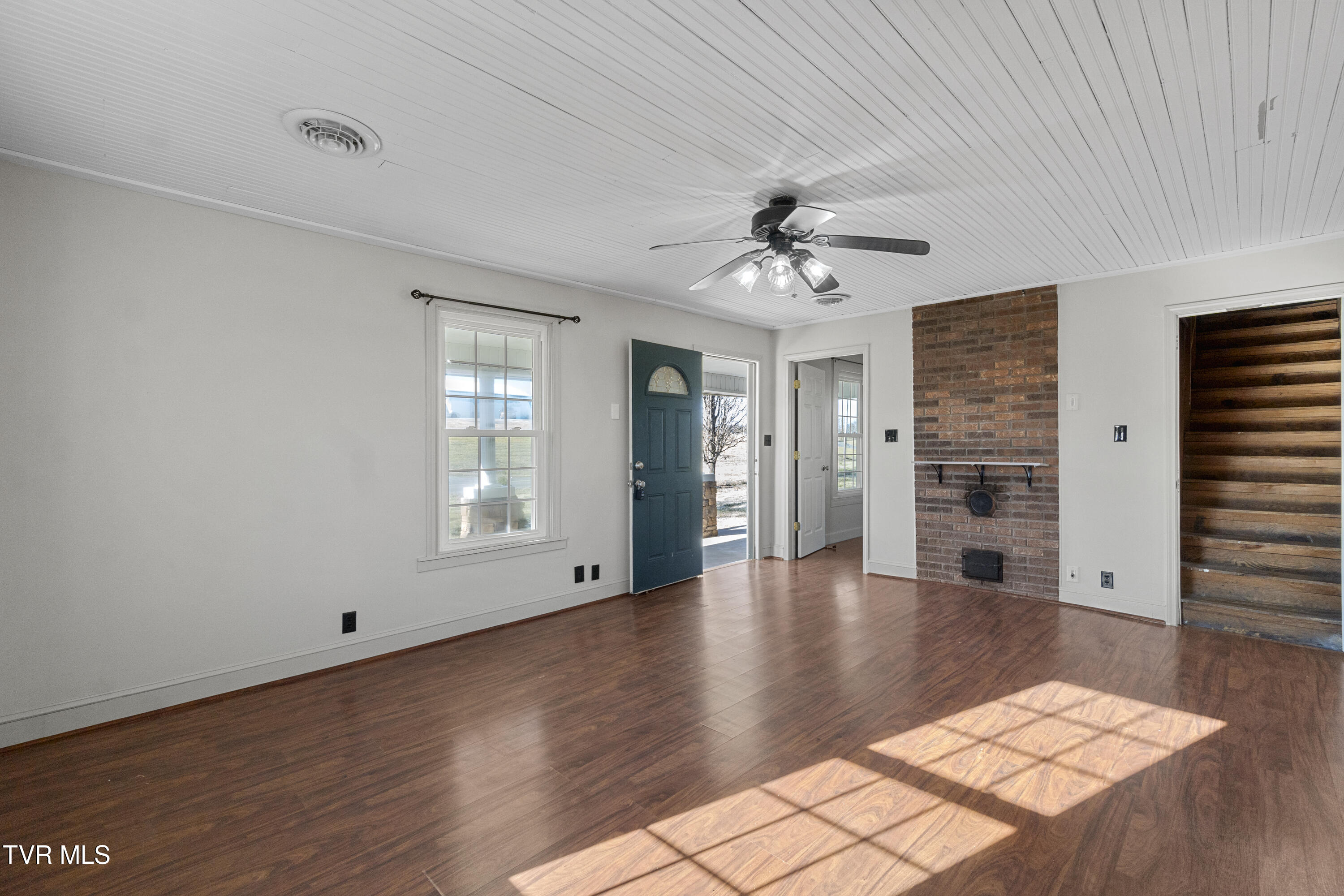 300 Opie Arnold Road Limestone, TN 37681 - Photo 17 of 38 DSC00449