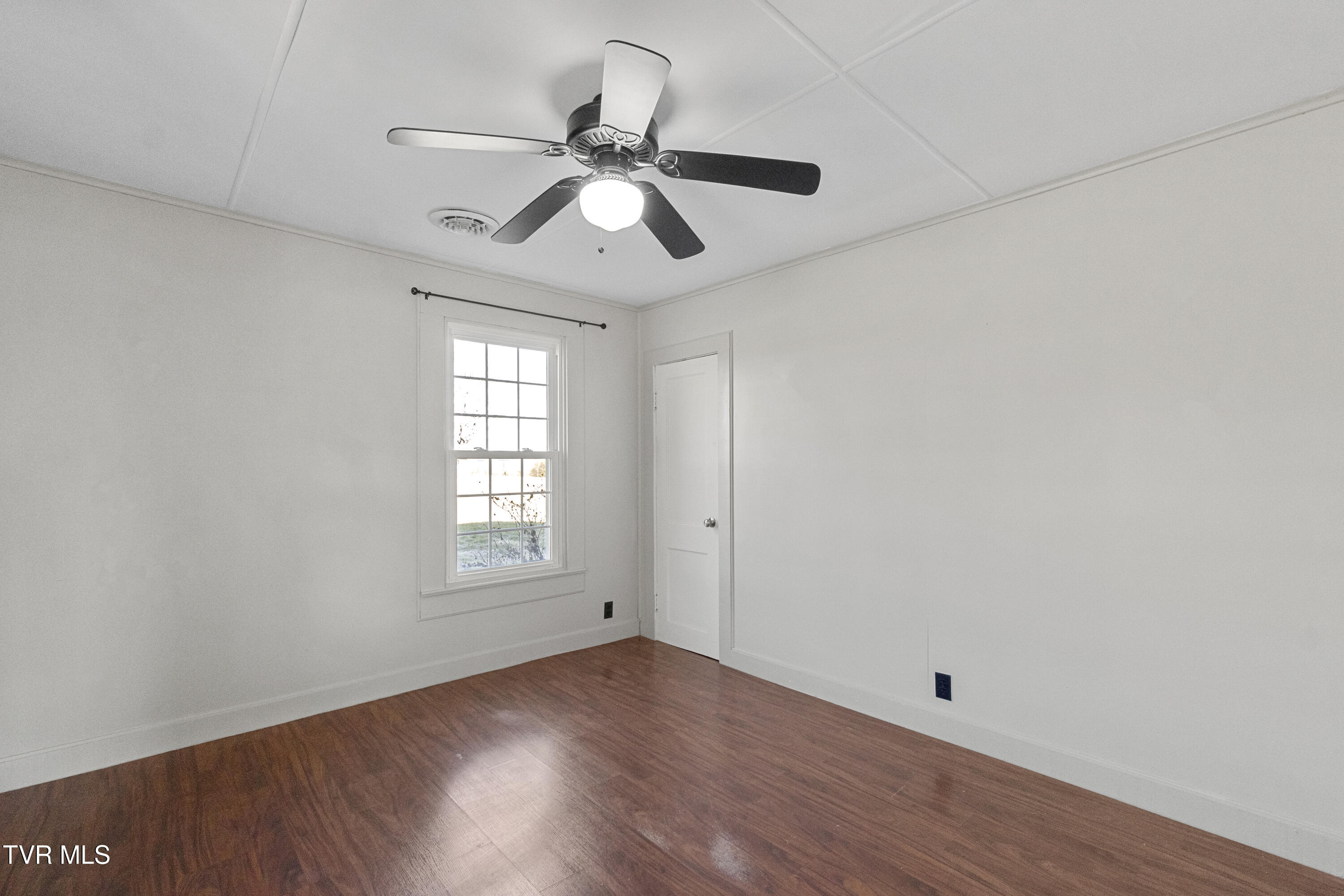 300 Opie Arnold Road Limestone, TN 37681 - Photo 19 of 38 DSC00455