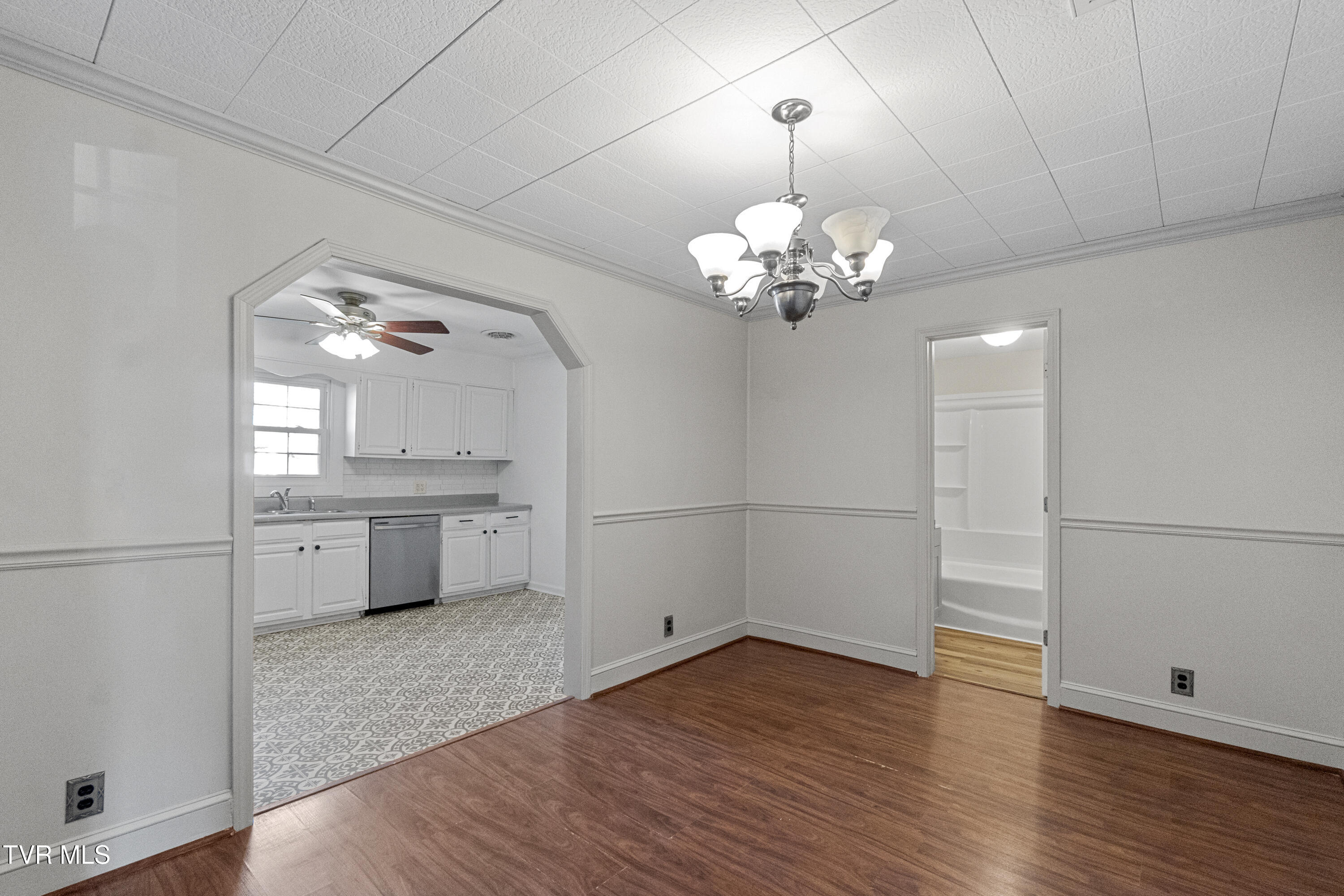300 Opie Arnold Road Limestone, TN 37681 - Photo 24 of 38 DSC00473
