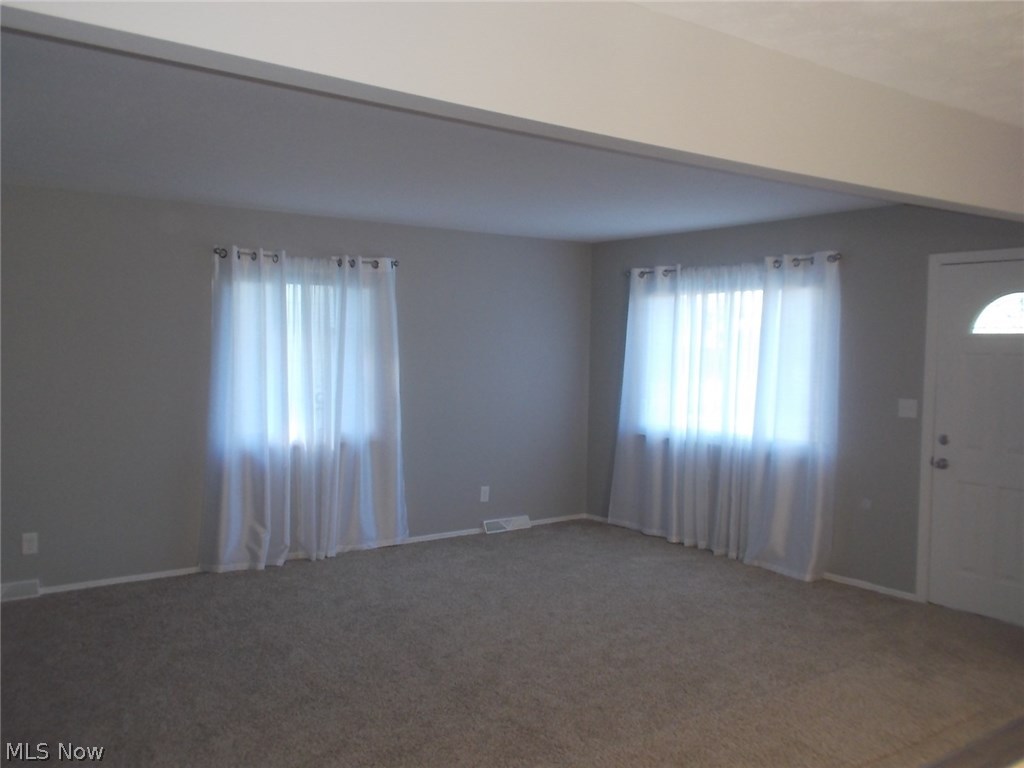 315 Massillon Road Akron, OH 44312 - Photo 5 of 28