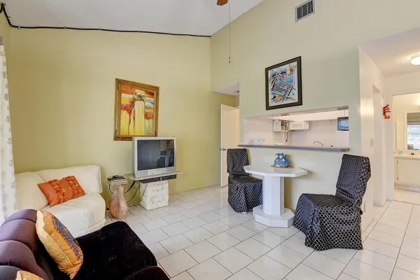 $3,500 | 9565 El Clair Ranch Road, Boynton Beach, FL 33437