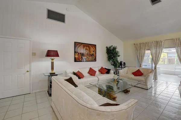 $3,500 | 9565 El Clair Ranch Road, Boynton Beach, FL 33437