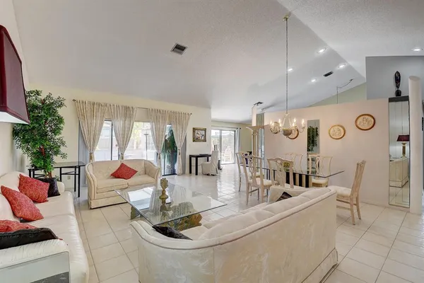 $3,500 | 9565 El Clair Ranch Road, Boynton Beach, FL 33437