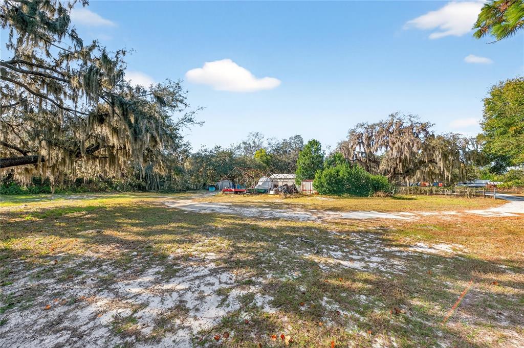 5230 Spirit Lake Road Winter Haven, FL 33880 - Photo 33 of 40