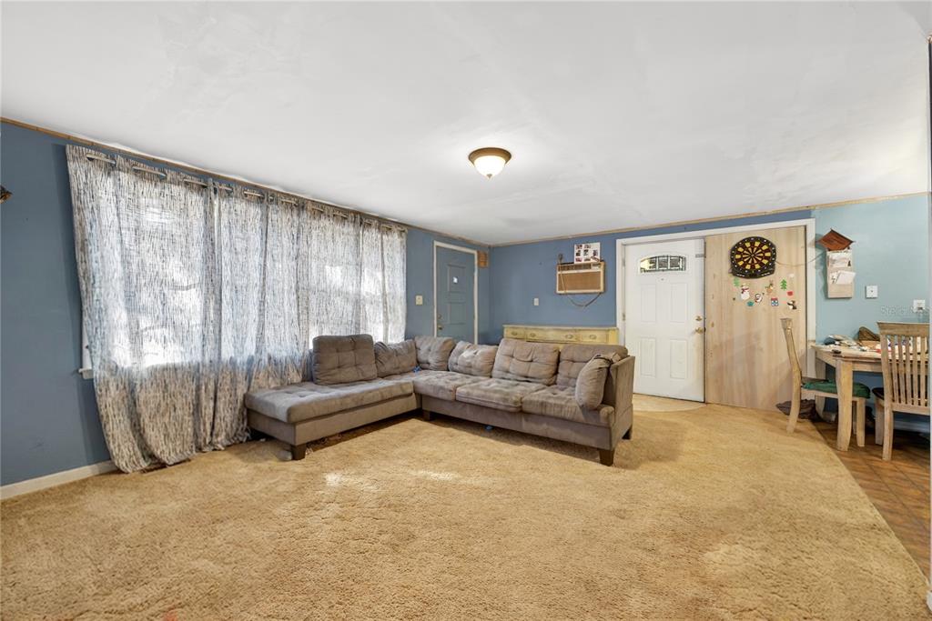 5230 Spirit Lake Road Winter Haven, FL 33880 - Photo 5 of 40