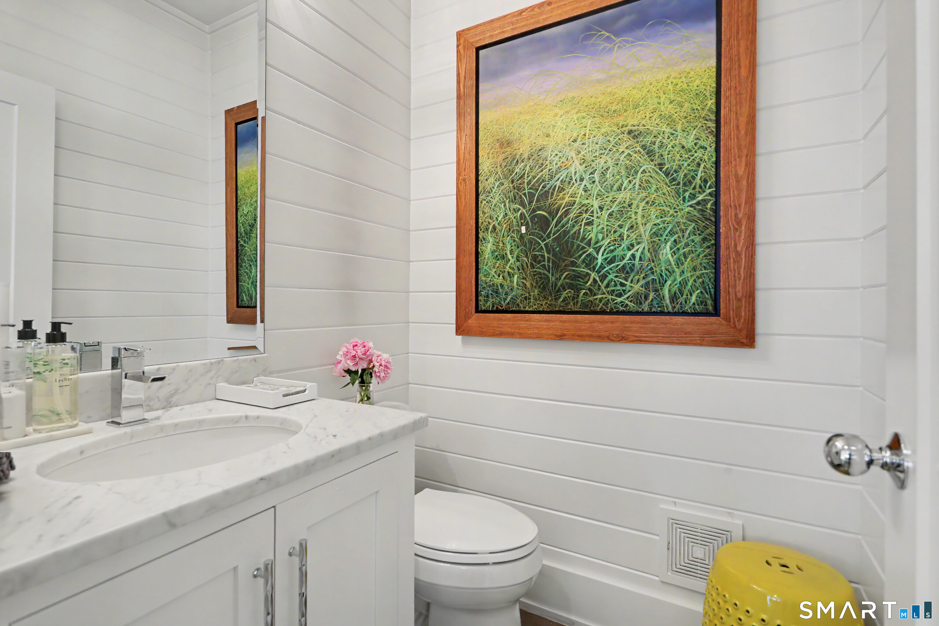 298 South Benson Road Fairfield, CT 06824 - Photo 15 of 39 Powder Room