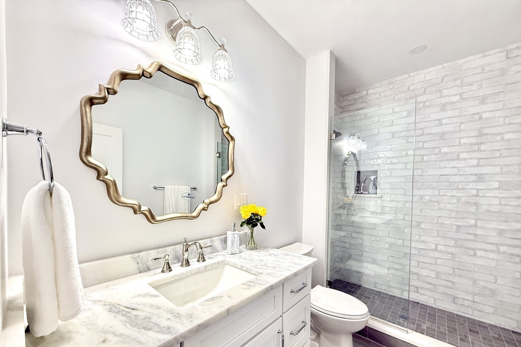 809-811 Heath Street, Unit 811 Brookline, MA 02467 - Photo 21 of 35