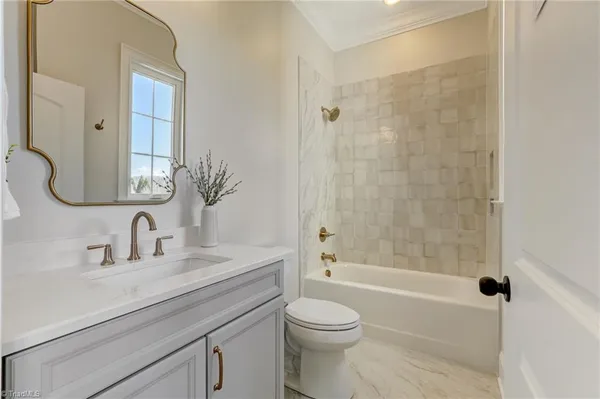 $1,379,000 | 6806 Brennan Way, Oak Ridge, NC 27310